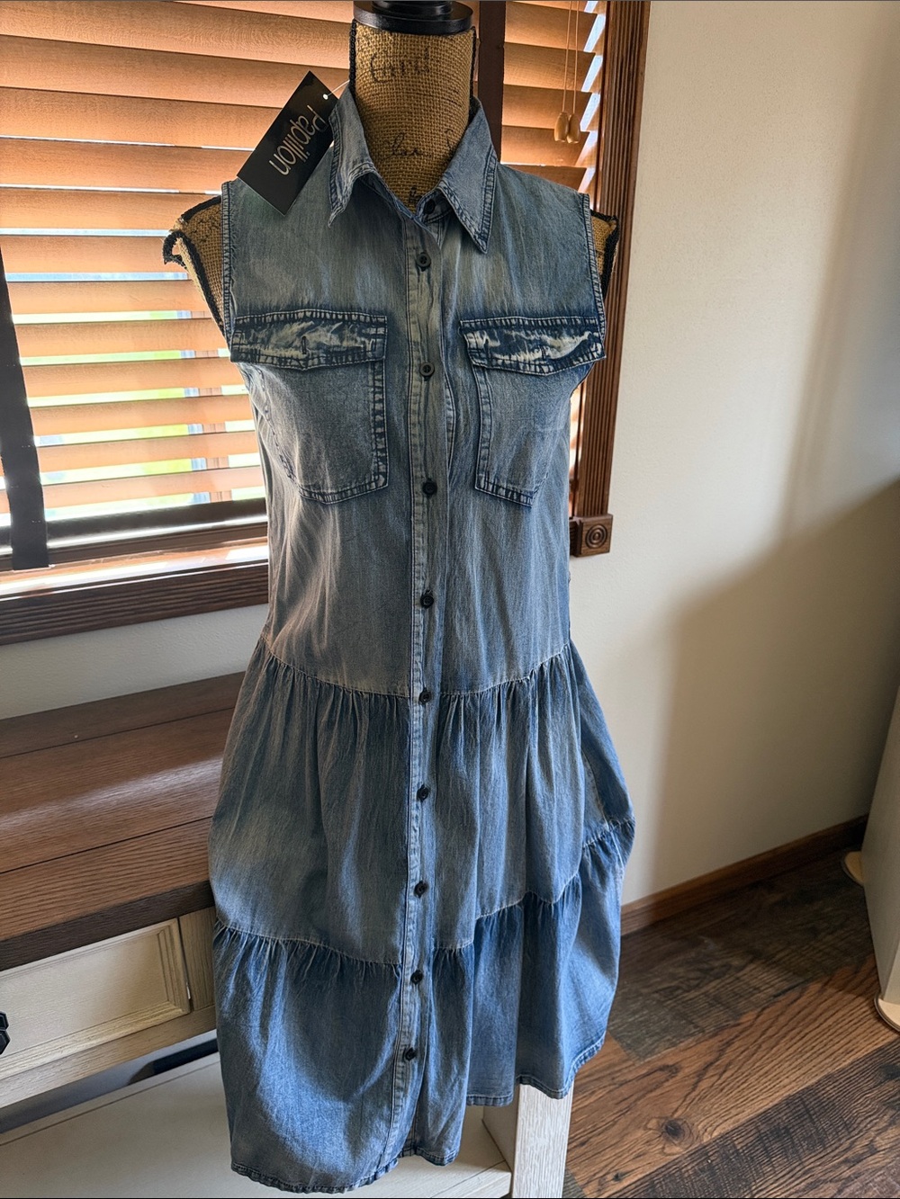 Papillon Distressed Denim Button-Front Sleeveless Dress - Blue - Size Medium